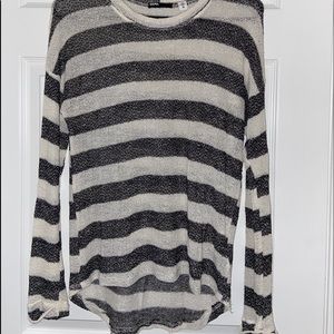 bdg lightweight sweater